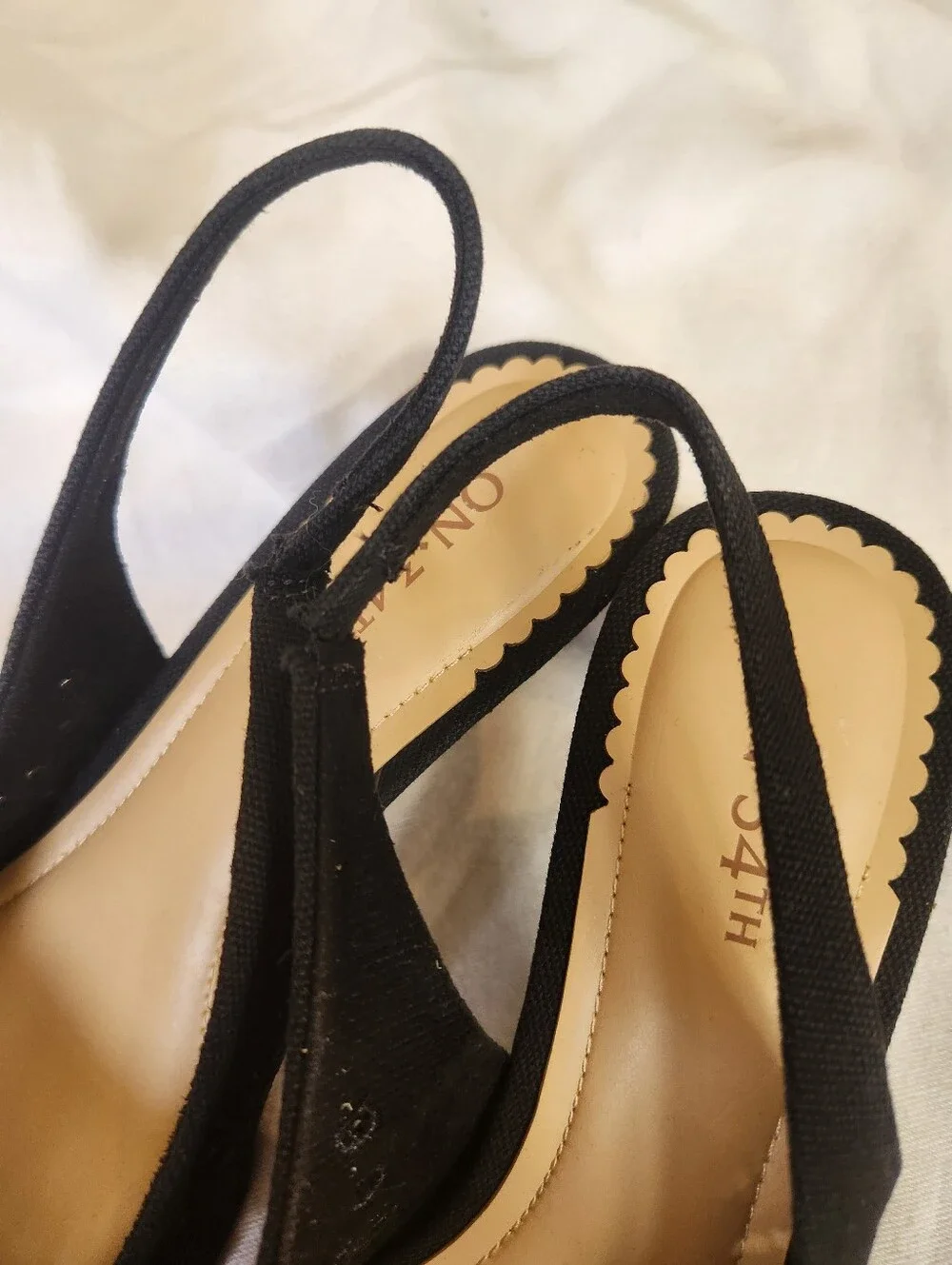 On 34th Black Slingback Pointed Toe Kitten Heels Eyelet Size 8.5M